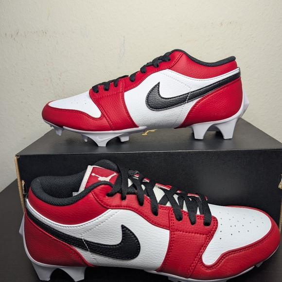 Nike Air Jordan 1 Low TD Football Cleats Chicago White Red FJ6245-106 Mens - Picture 8 of 8